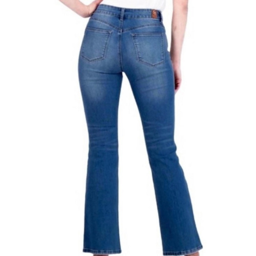 Gogo High Waisted Modern Flare Jean EUC